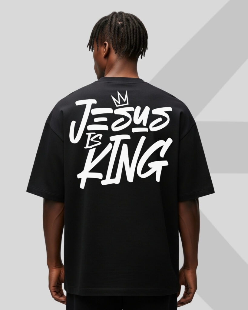Camiseta Oversized - Jesus Is king